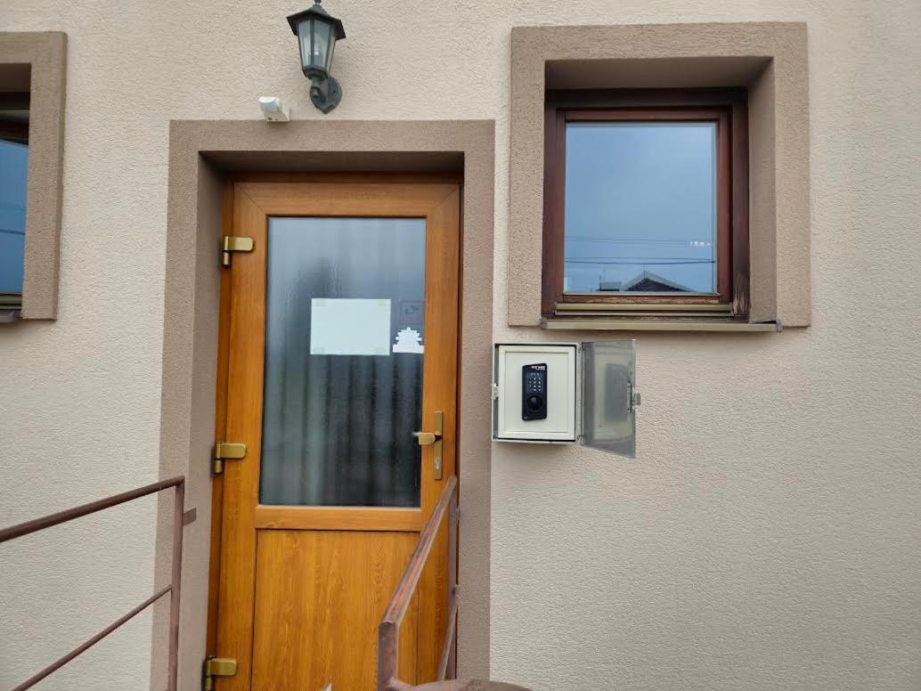 Penzion Pod Zamkom-Boleráz Buitenkant foto